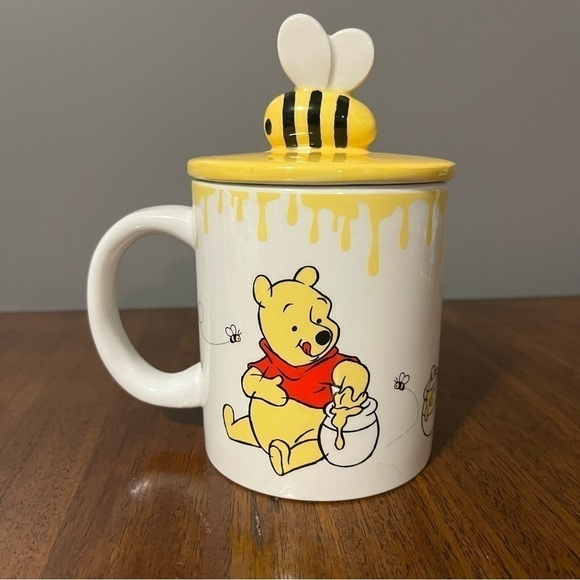 BN DISNEY WINNIE THE POOH HUNNY POT CERAMIC MUG WITH LID - Picture 1 of 10